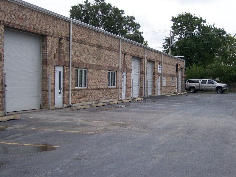 More Photos Of 9415-9431 Enterprise Dr, Mokena Warehouse For Lease