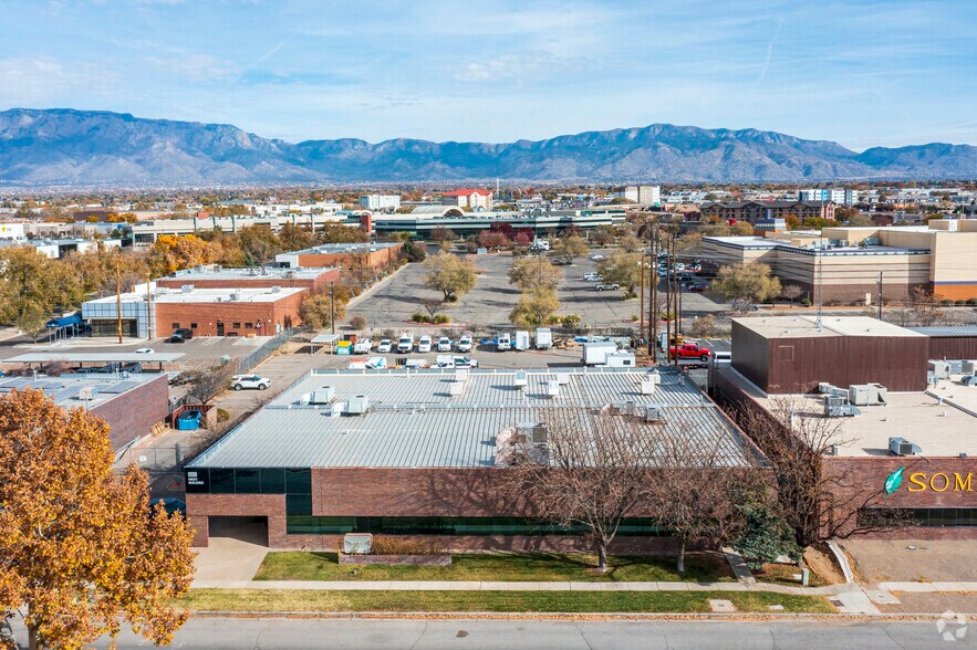 More Photos Of 5550 Midway Park Pl NE, Albuquerque Office For Lease