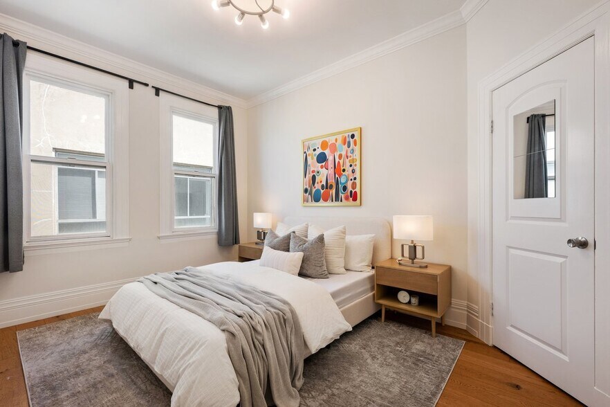 More Photos Of 4-4A Card Alley, San Francisco Apartments For Sale
