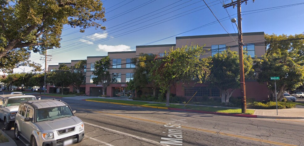 More Photos Of 800 S Main St, Burbank Medical For Lease