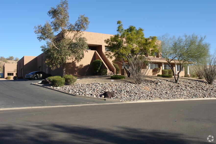 More Photos Of 16508 E Laser Dr, Fountain Hills Distribution For Lease
