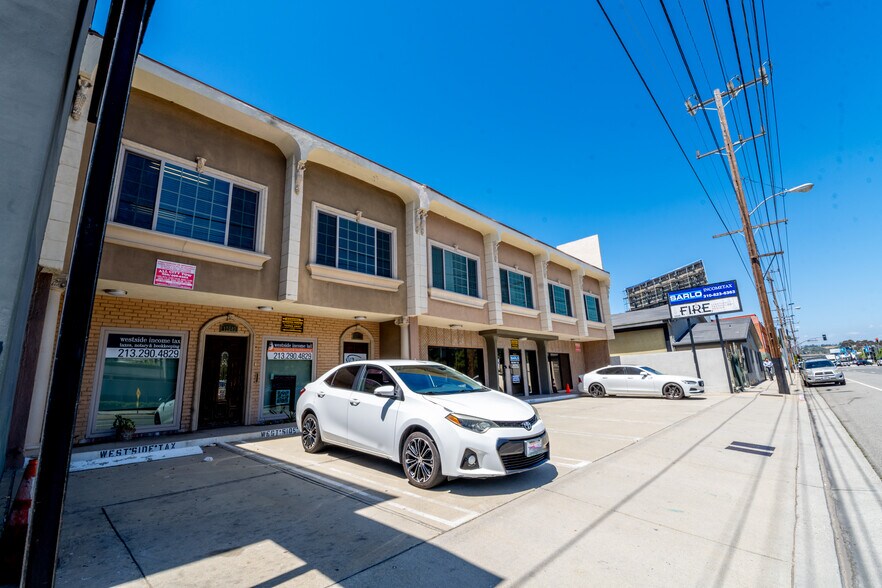 More Photos Of 12035 Jefferson Blvd, Culver City Office For Sale
