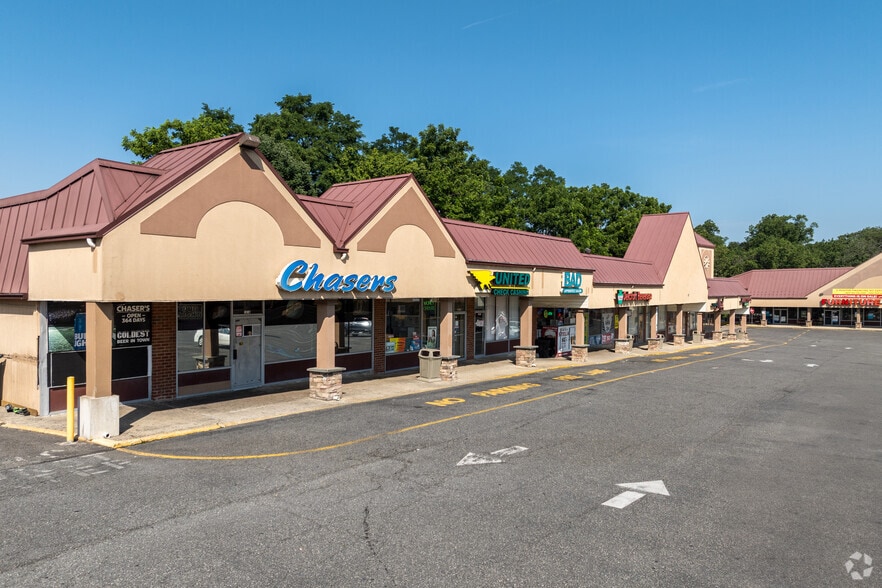 More Photos Of 1800 Delmar Dr, Folcroft Unknown For Lease