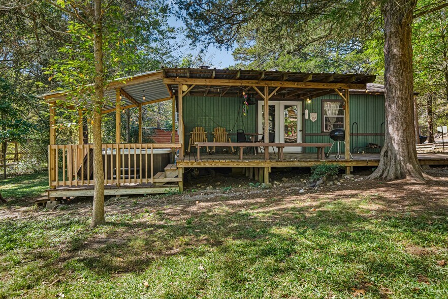 More Photos Of 122 Ouachita River Haven Rd, Pencil Bluff Hotel For Sale