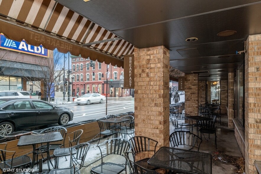 More Photos Of 1151-1155 N Wells St, Chicago Apartments For Lease