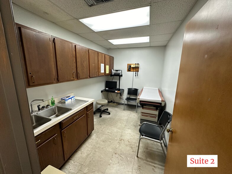 More Photos Of 5500 N Davis Hwy, Pensacola Medical For Sale