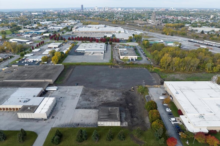 More Photos Of 60 Bud Mil Dr, Buffalo Land For Lease