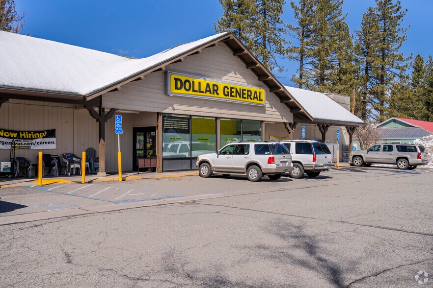 More Photos Of 376 Main St, Chester Storefront For Sale