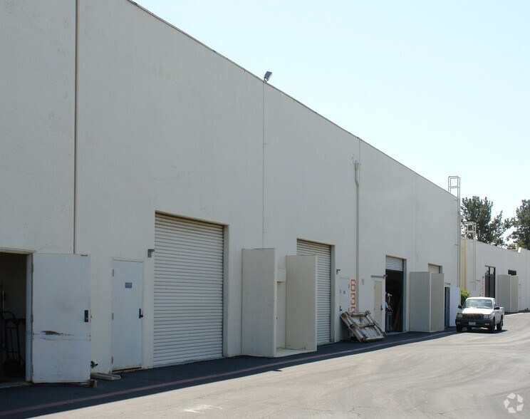 More Photos Of 6339 Nancy Ridge Dr, San Diego Warehouse For Lease