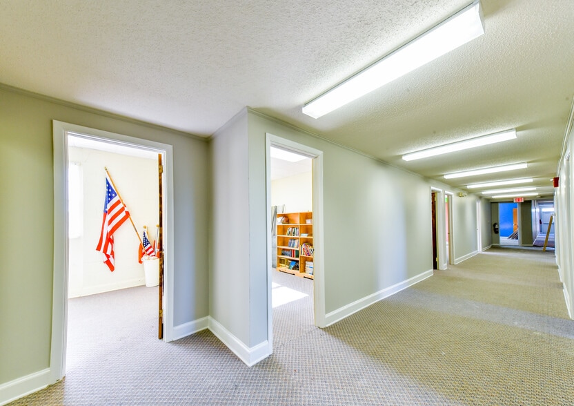 More Photos Of 3901 Raeford Rd, Fayetteville Religious Facility For Lease