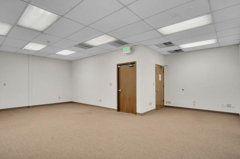More Photos Of 18023 Highway 99, Lynnwood Office For Lease
