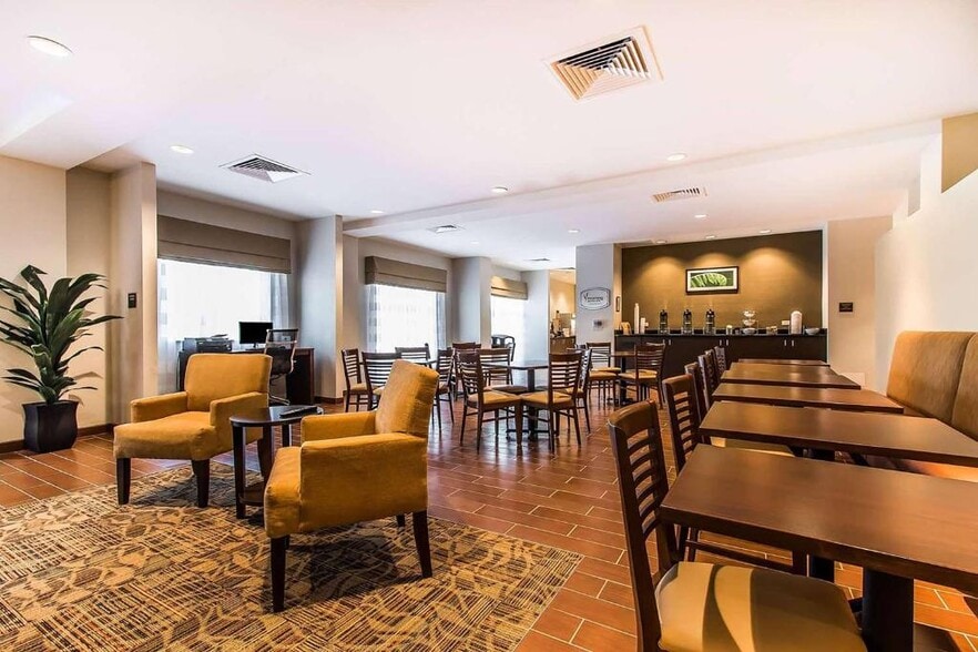 More Photos Of 134 Old Winnfield Rd, Jonesboro Hotel For Sale
