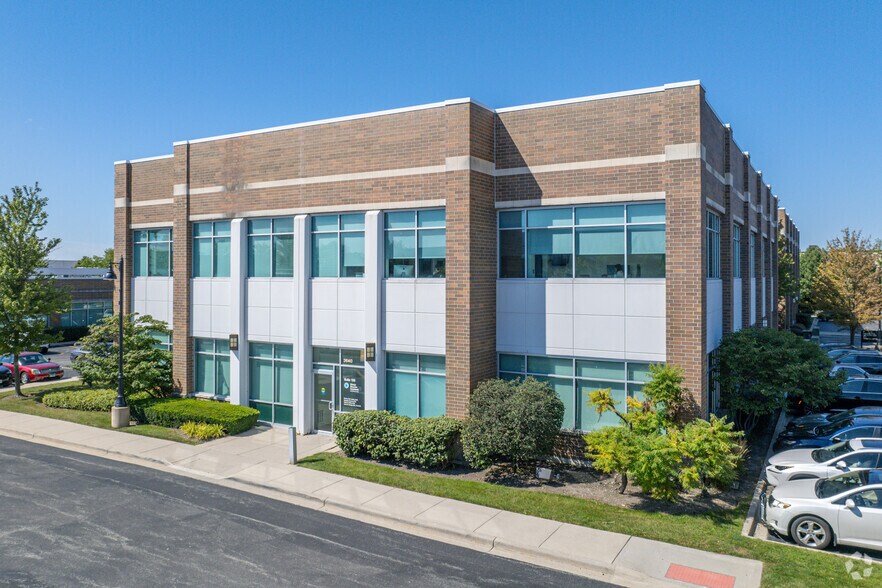 More Photos Of 2640 Patriot Blvd, Glenview Medical For Sale