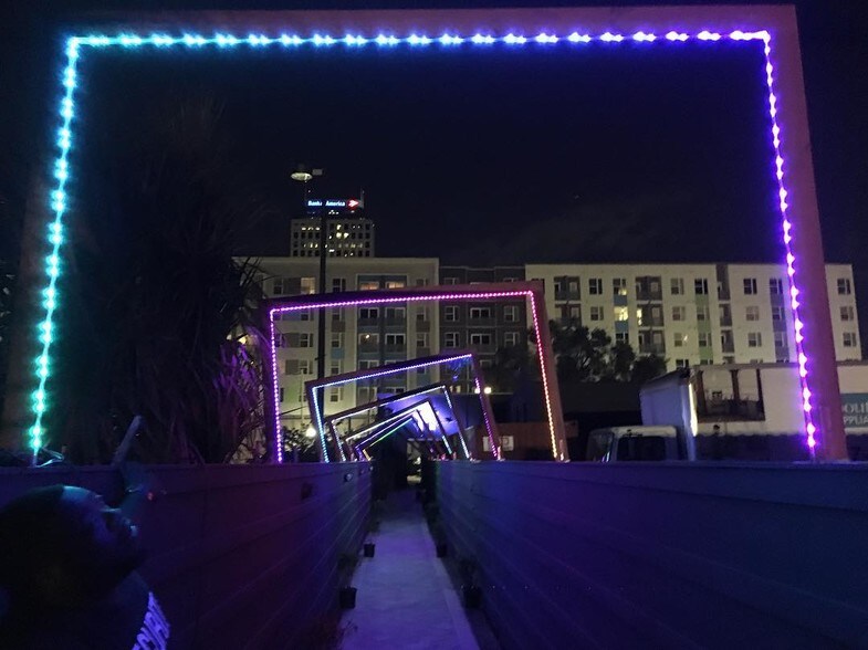 More Photos Of 47 W Amelia St, Orlando Bar For Sale