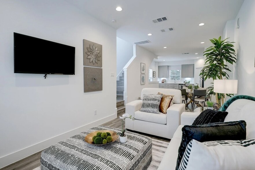 More Photos Of 3250 Sauce Pan Way, Katy Apartments For Sale