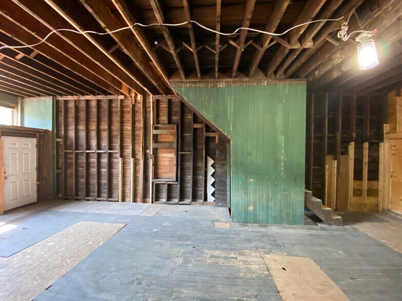 More Photos Of 5718 Lorain Ave, Cleveland Storefront Retail Office For Sale