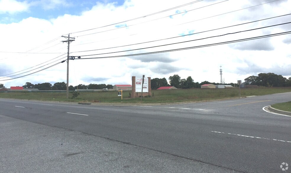 More Photos Of 29800 Three Notch Rd, Charlotte Hall Land For Lease