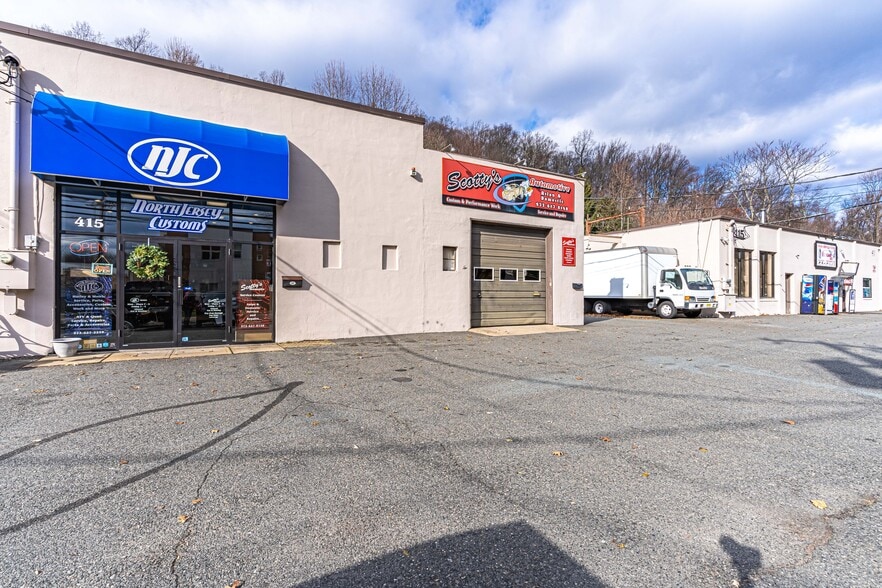 More Photos Of 411-415 E Main St, Denville Service For Lease