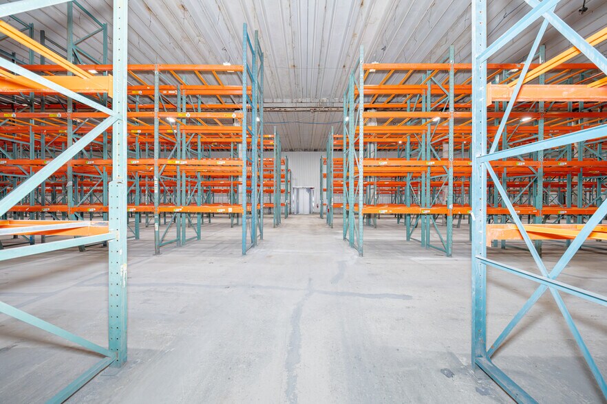 More Photos Of 18770 NE 6th Ave, Miami Refrigeration Cold Storage For Lease