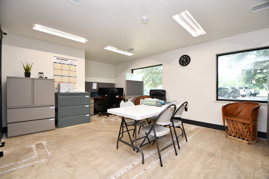 More Photos Of 34507 FM 1093, Simonton Land For Lease