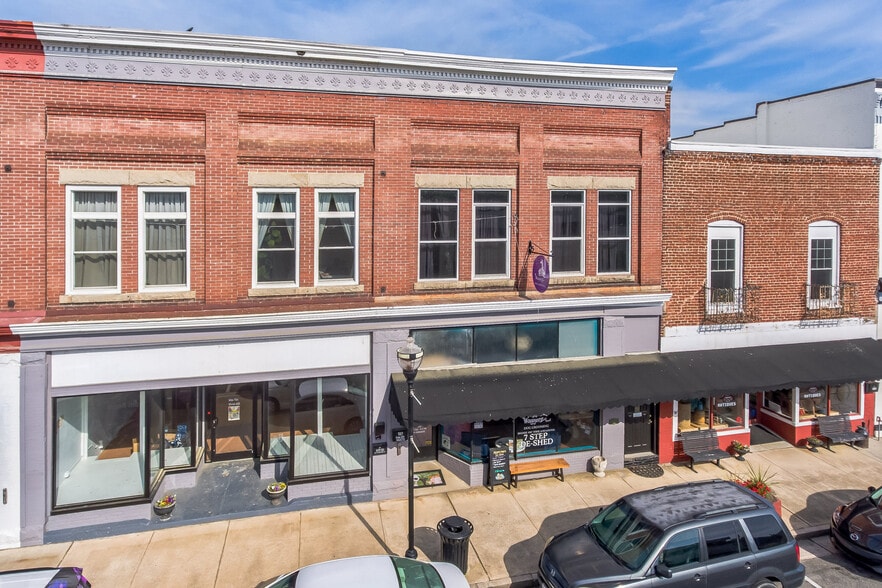 Primary Photo Of 107 N Raiford St, Selma Storefront Retail Residential For Lease