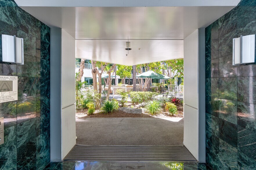 More Photos Of 12396 World Trade Dr, San Diego Medical For Sale