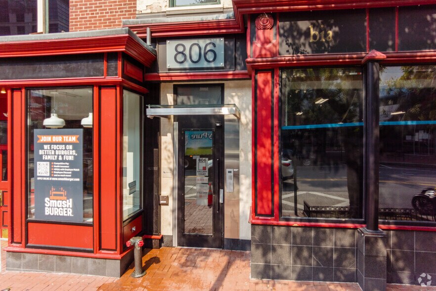 More Photos Of 701-705 H St NW, Washington Unknown For Lease