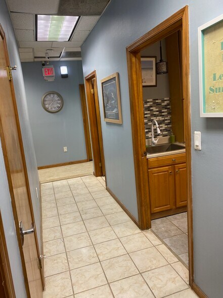 More Photos Of 487 Wright Debow Rd, Jackson Flex For Sale