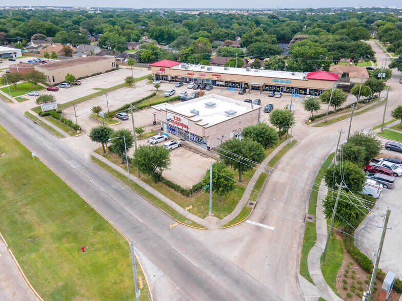 More Photos Of 4300-4302 Fairmont Pky, Pasadena Unknown For Lease