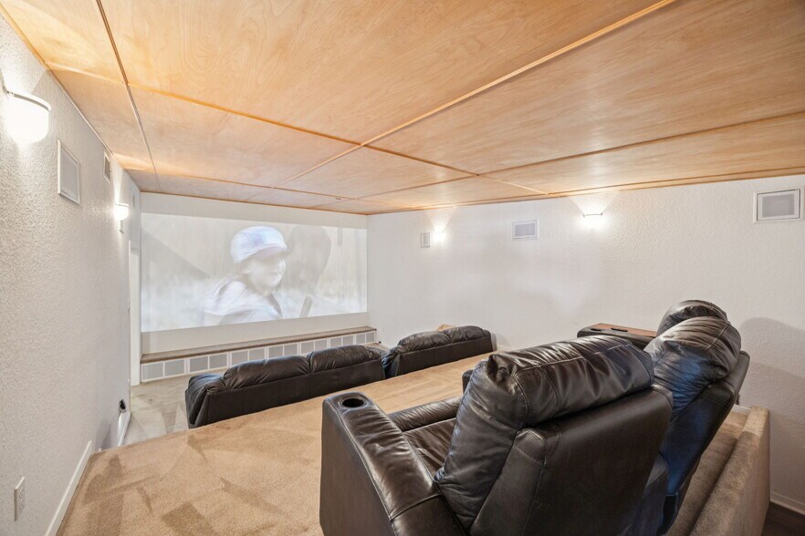 More Photos Of 930 Aviator Dr, Fort Worth Specialty For Sale