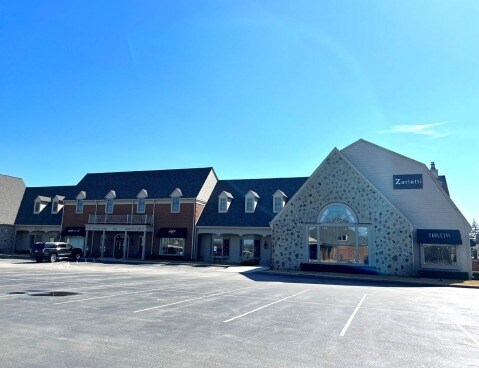 More Photos Of 1505-1515 W Mequon Rd, Mequon General Retail For Lease
