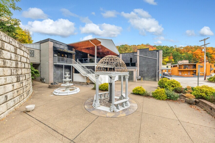 More Photos Of 1070 Baknsville Ave, Pittsburgh Lodge Meeting Hall For Sale