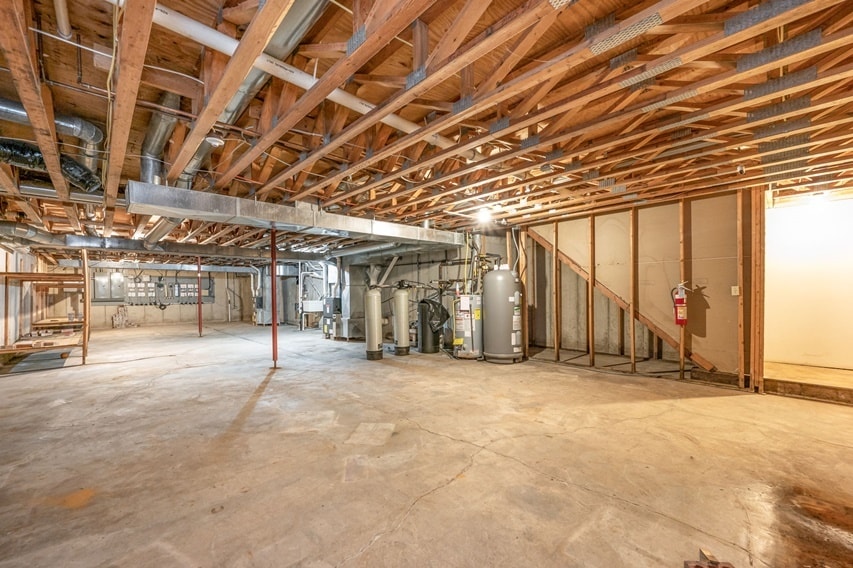 More Photos Of 311 S Nicollet St, Blue Earth Healthcare For Sale