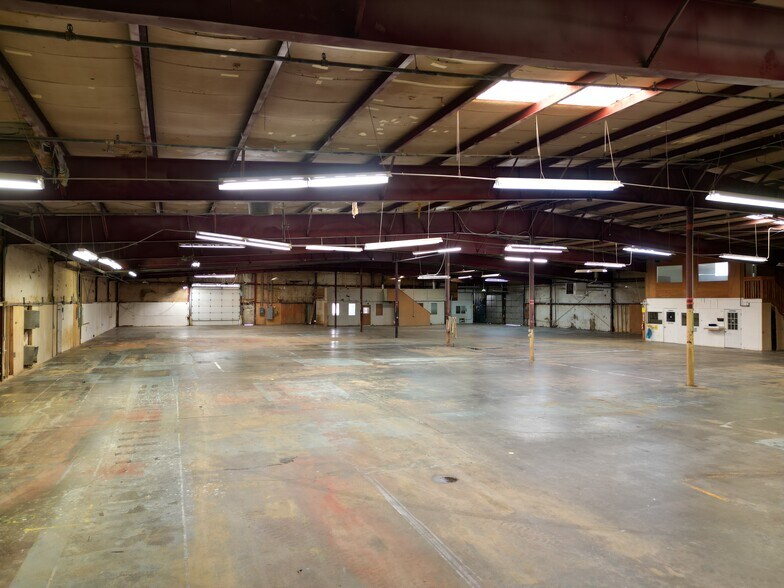 More Photos Of , Tualatin Industrial For Sale