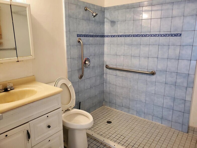 More Photos Of 616 N Citrus Ave, Escondido Specialty For Sale