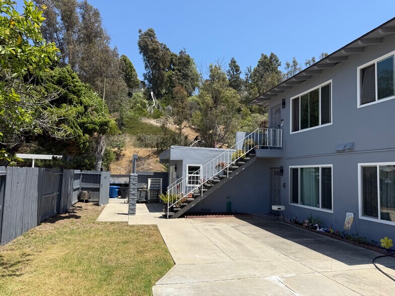 More Photos Of 332 S El Camino Real, Oceanside Apartments For Sale
