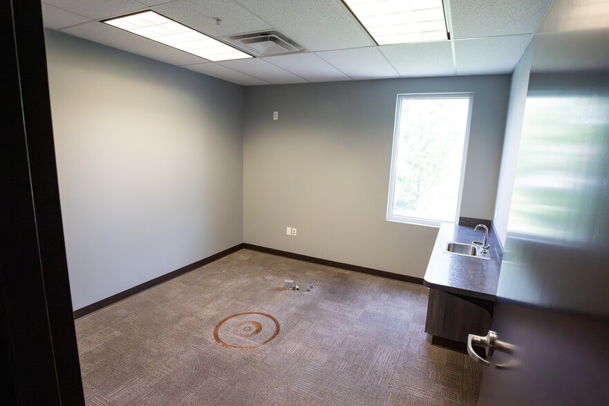 More Photos Of 2537 Route 9, Malta Medical For Sale