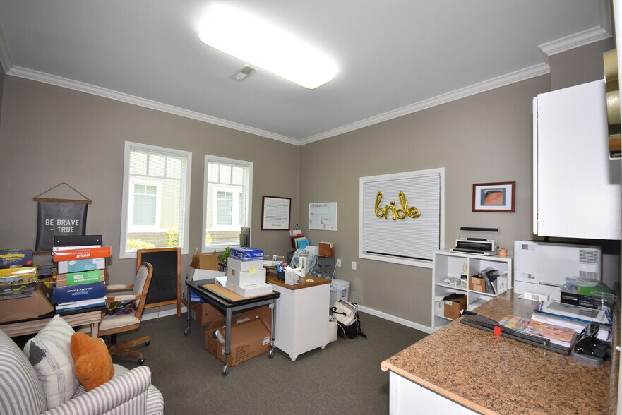 More Photos Of 277 Willbrook Blvd, Pawleys Island Office For Sale