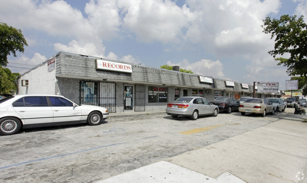 Primary Photo Of 13800-13818 NW 7th Ave, Miami Unknown For Lease