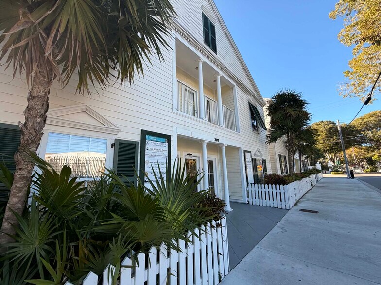 More Photos Of 302 Southard St, Key West Office For Sale