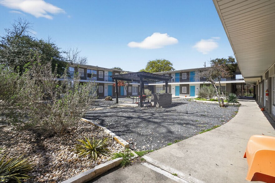More Photos Of , Dallas Unknown For Sale