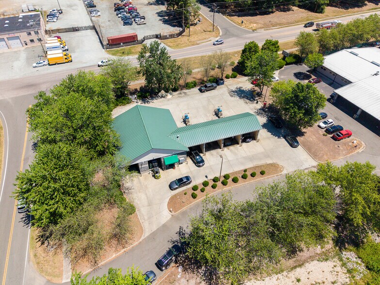 More Photos Of 4437 Neal Rd, Durham Carwash For Sale