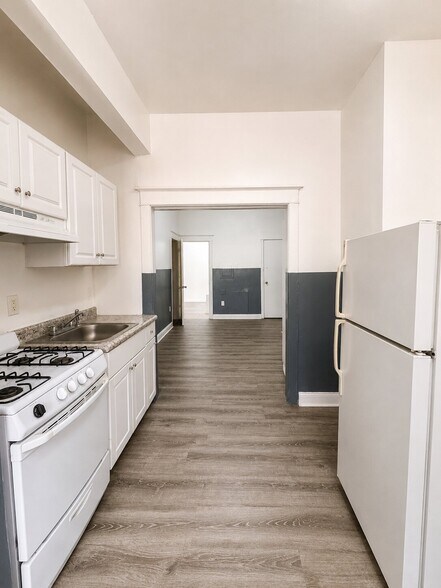 More Photos Of 7020 Woodland Ave, Philadelphia Apartments For Sale