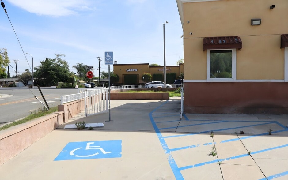 More Photos Of 705 S State College Blvd, Anaheim Medical For Sale