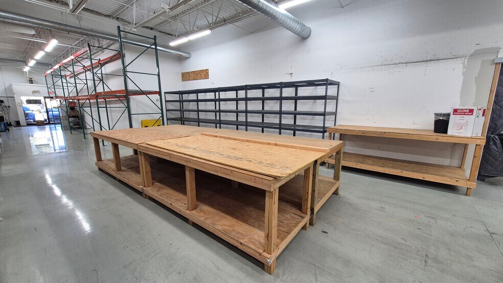 More Photos Of 7801 Park Dr, Chanhassen Warehouse For Lease