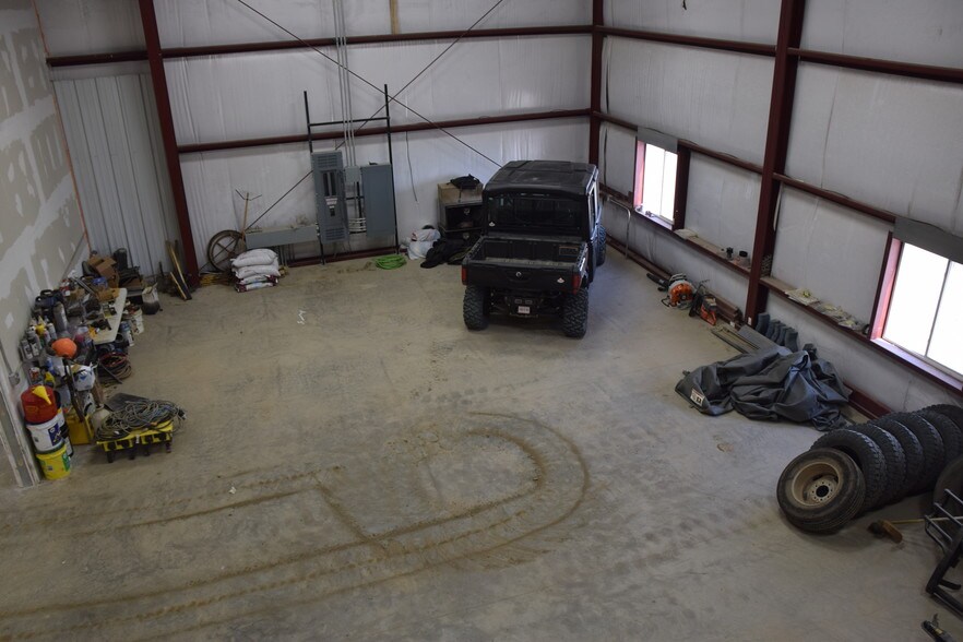 More Photos Of 13545 Bassett Ln, Williston Warehouse For Sale