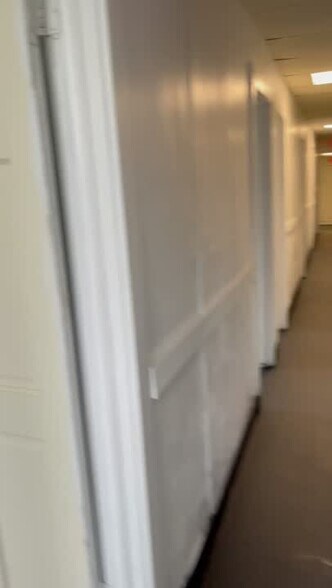 Primary Photo Of 901 W 4th St, Erie Hotel For Sale