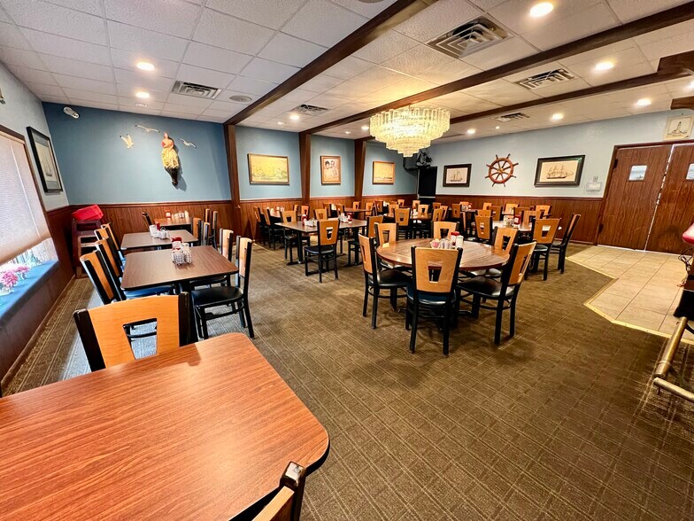 More Photos Of 189 Claremont Ave, Tamaqua Restaurant For Sale