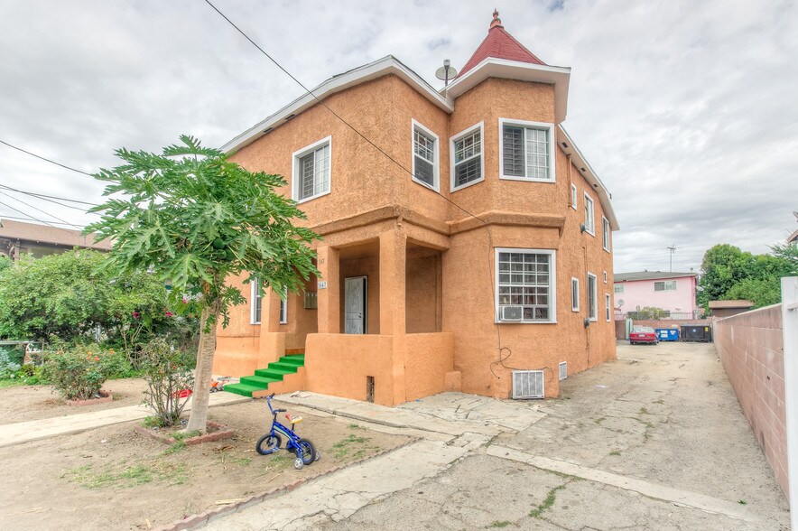 More Photos Of 1647 W 12th Pl, Los Angeles Apartments For Sale