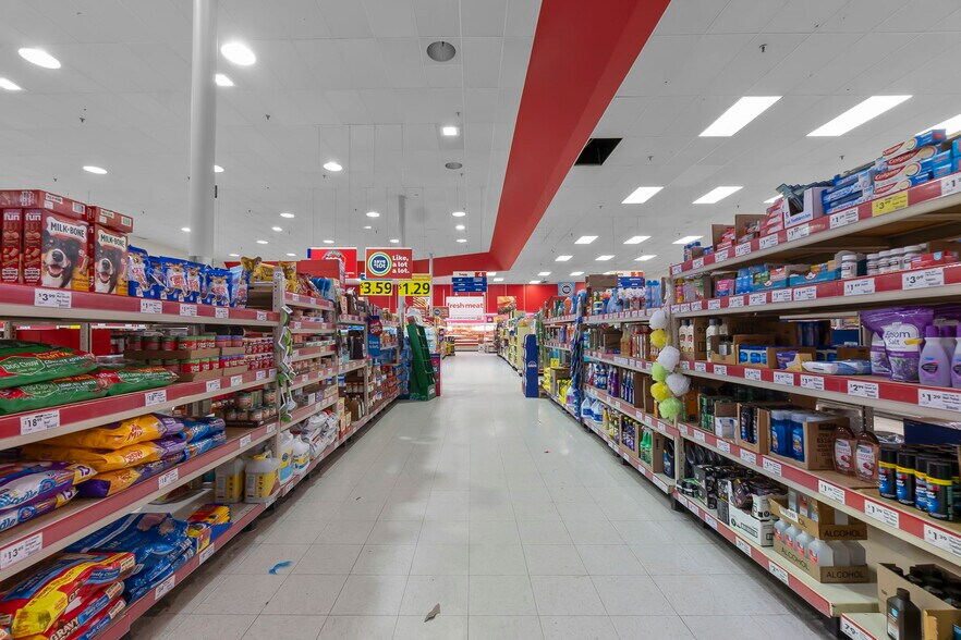 More Photos Of 121 S Sprigg St, Cape Girardeau Supermarket For Sale